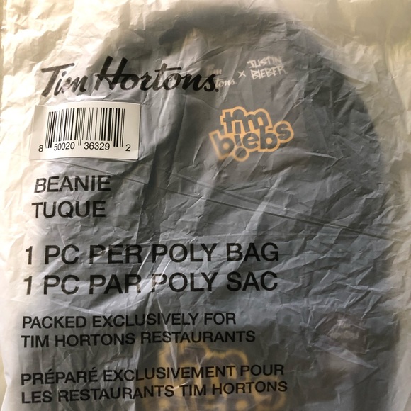 Limited edition unopened Justin Bieber x Tim Hortons team member beanie - Picture 1 of 4